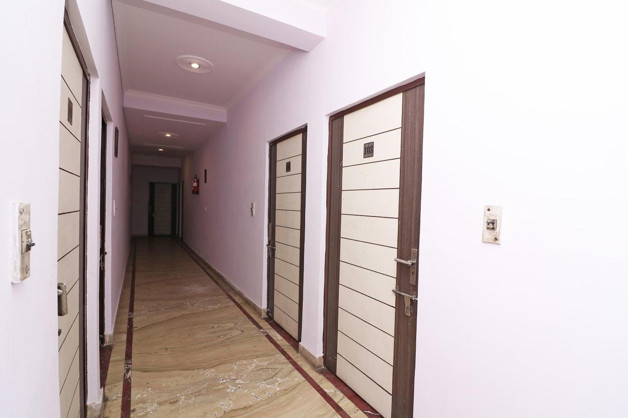 Oyo Hotel Ekta Residency Agra  Bagian luar foto
