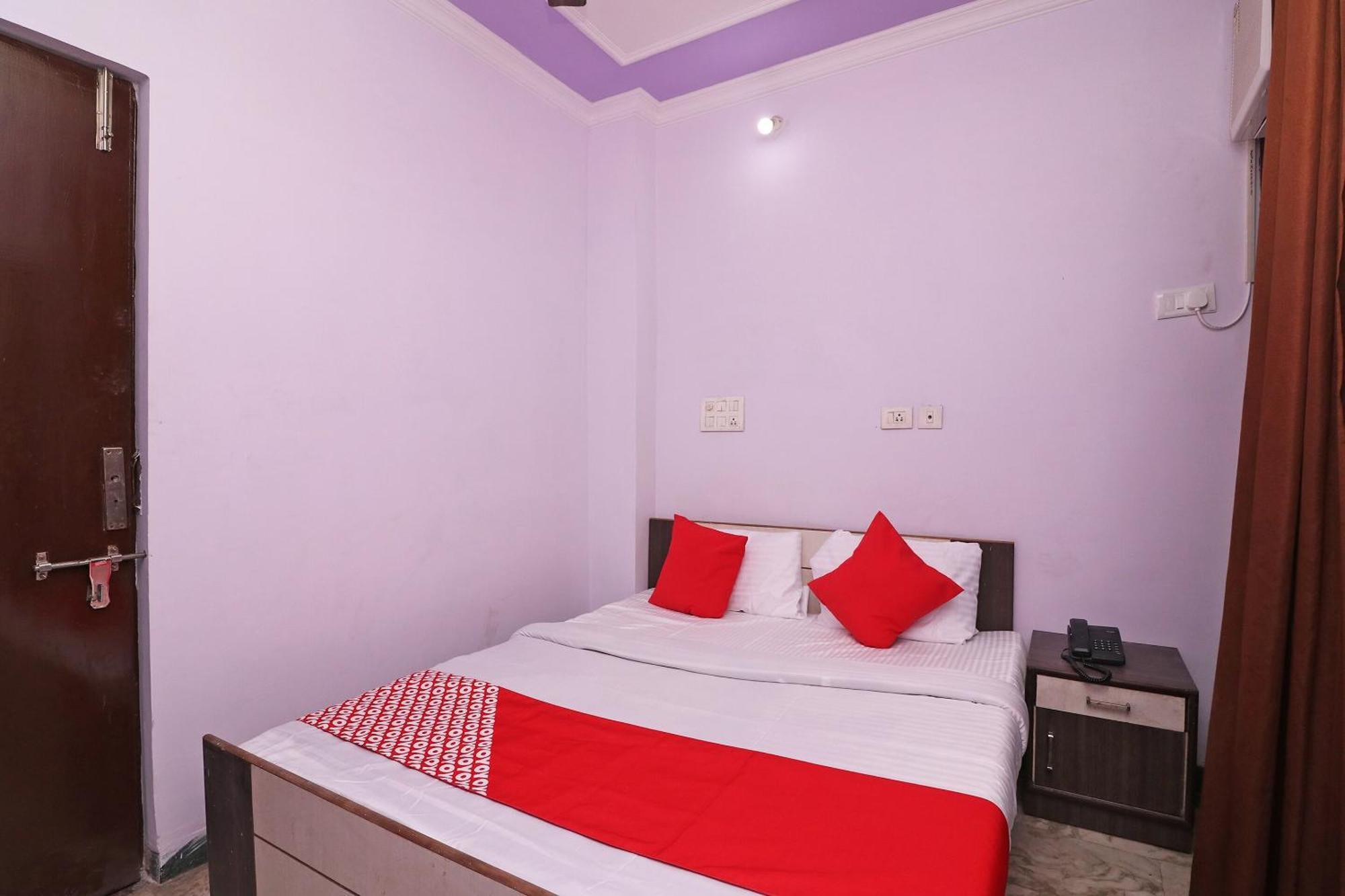 Oyo Hotel Ekta Residency Agra  Bagian luar foto